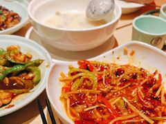 -吕氏疙瘩汤·海鲜新鲁菜(凯德mall新都心店)