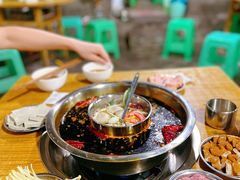 红汤锅底-渝味黄姐火锅(黄泥村店)