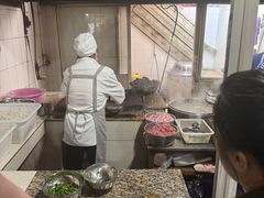 大堂-正宗杨记普洱酸醋米线(总店)