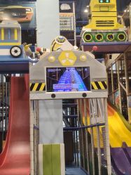 -meland亲子乐园•派对•研学(苏州悠方购物中心店)