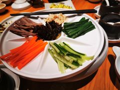 -云海肴·汽锅鸡·云南菜(天山百盛优客店)