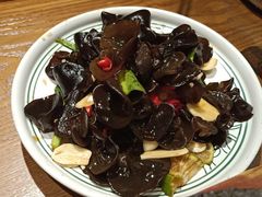 泰味木耳-云海肴·汽锅鸡·云南菜(天山百盛优客店)