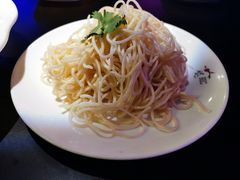 -西街夜油条·麻团包乌饭