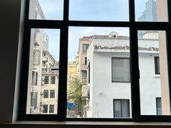 -上海市静安区图书馆(新闸路馆)