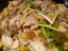 黄金酸辣泡椒牛蛙-蛙三泡椒牛蛙(万象城店)