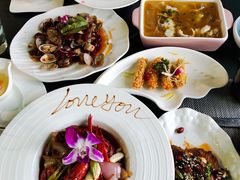 -忘忧草融合私房菜(红鼎国际店)