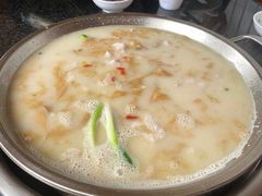酸汤兔大锅-老来福·非遗酸汤兔(凯旋路店)