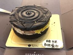 熔岩芒果草莓双拼-黑池口感烘焙·生日蛋糕(坂田店)