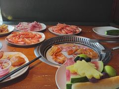 -韩大地海鲜自助烧烤城(黄兴路步行街店)