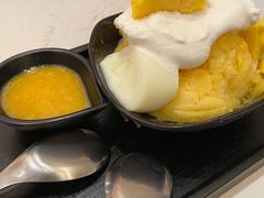 雪盖芒果冰-鲜芋仙(国和店)