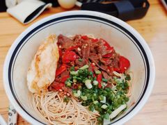 麻辣牛肉拌面-李易面馆(树木岭店)