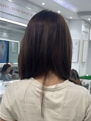 -镁连社·美联社