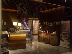 -上海宝华万豪酒店