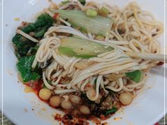 -阿宽豌杂面(华油路138号居民大院店)