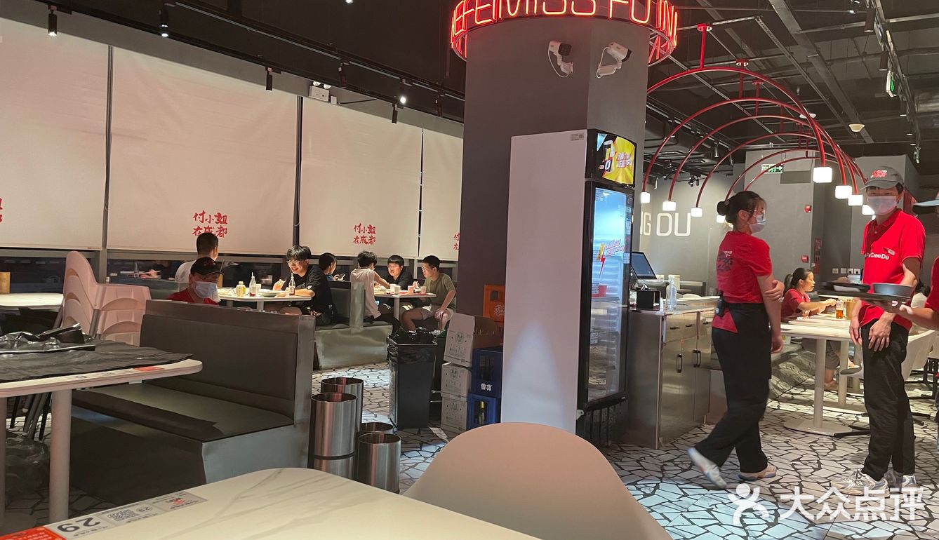 菜价也比较便宜，但是肯定没有成都那边的味道好