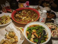 -初蓉丨遇见新川菜(亲贤街荣耀店)