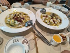 -渔语鱼酸菜鱼新川菜(来福士店)