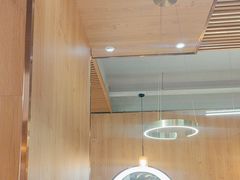 -围炉肉舍丹东海鲜烤肉·烤活鳗(步行街店)