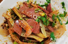 Stir-Fried Three Beef Dishes