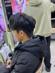 -藤野造型烫发染发