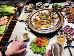 -老渔家·白族·石板烧·野生菌火锅(古城中心店)
