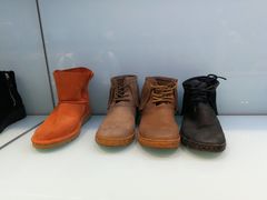 -UGG(燕莎奥特莱斯购物中心店)