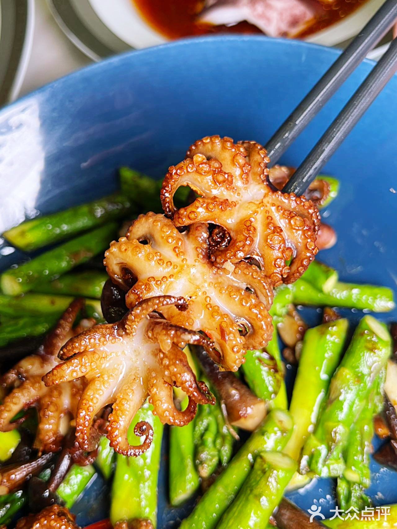 高尔夫球场里面的私厨！！这也太惬意了叭