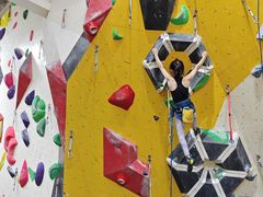 -问山MountQuest攀岩馆