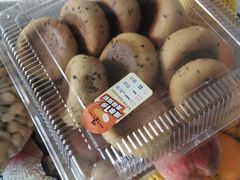 -世纪华联超市(上海南站店)