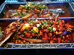 -鸣记脆皮烤鱼·海鲜烤鱼(三八广场店)