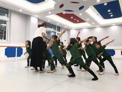课堂实景-艺彩童馨舞蹈培训学校(西湖道校区)