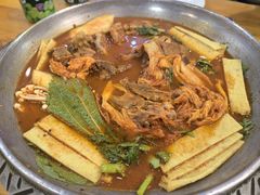 -喇喇排骨火锅·传统韩式脊骨汤(望京西园总店)