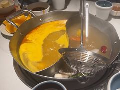 -左庭右院鲜牛肉火锅(金山万达店)