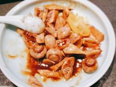 春笋烧口蘑-北平盛世·新京菜·北京烤鸭(劲松·双井店)