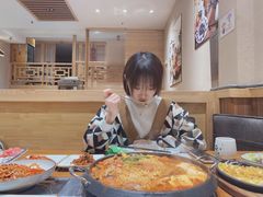 -青瓦餐厅·生鱼片·韩园烤肉(西塔店)