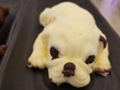 网红小狗慕斯蛋糕-澜悦港海鲜体验主题餐厅