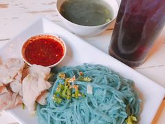-蝶豆花蓝面条