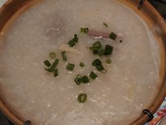 -新大咀港式茶餐厅(宝山万达店)