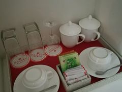 -杭州滨江宝龙城华美达酒店