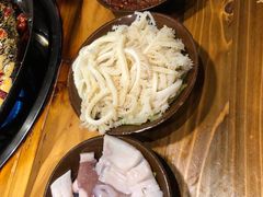 -周幺妹重庆老火锅(银泰城总店)