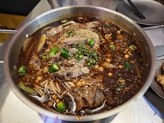 -蓉三少冒烤鸭·四川小吃集(北京首店)