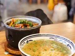 干锅牛蛙面-霸道川面馆(张江店)