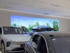-蔚来空间(北京颐堤港店)