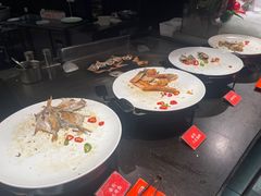 -四海一家自助餐(益田假日广场店)