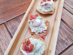 鲜虾牛油果塔塔-Famous肥猫墨西哥音乐餐吧(五棵松华熙LIVE店)