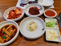 -草家酱蟹炭火烤肉店(珲春南路一店)