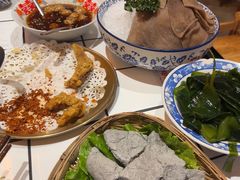 -旧街市鲜货老火锅(大光路店)