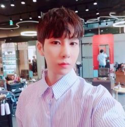 点击看大图 -摩登时代美发沙龙