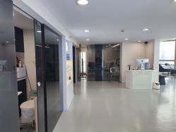 -JNK皮肤管理中心