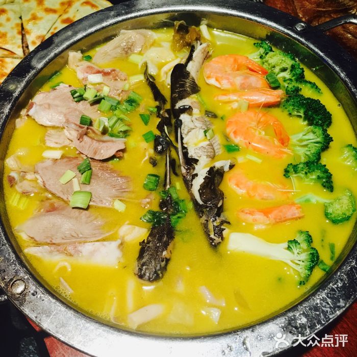 塞外疆南(万象城店)鱼羊一锅鲜图片